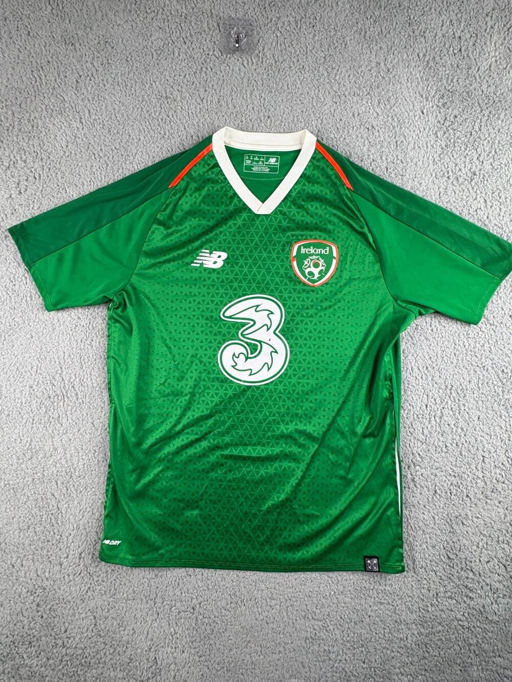 New Balance Ireland National Team Home Football Jersey Mens Medium Green Printed